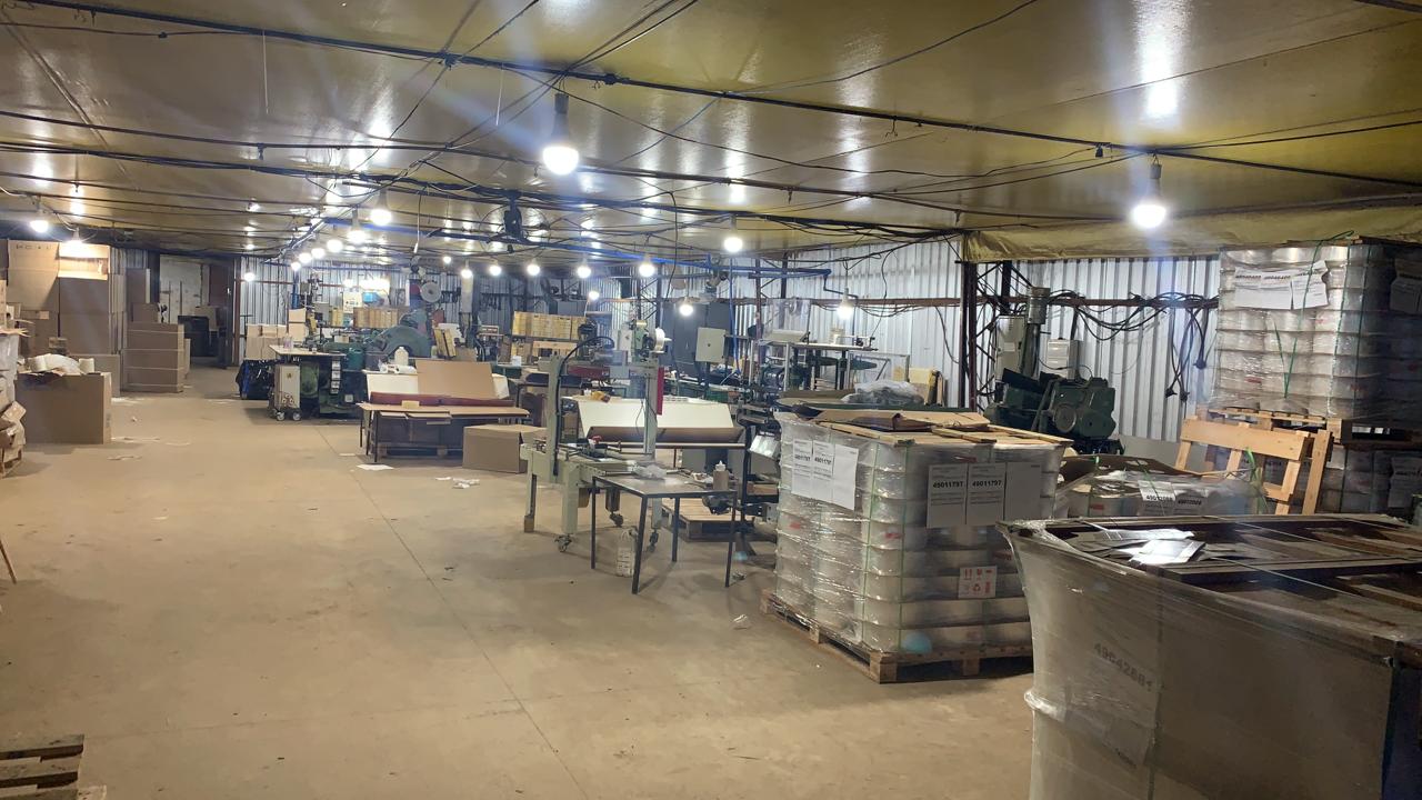 Foto 2 de 26 — Fábrica clandestina produzia milhares de cigarros por dia em Araraquara; Veja fotos